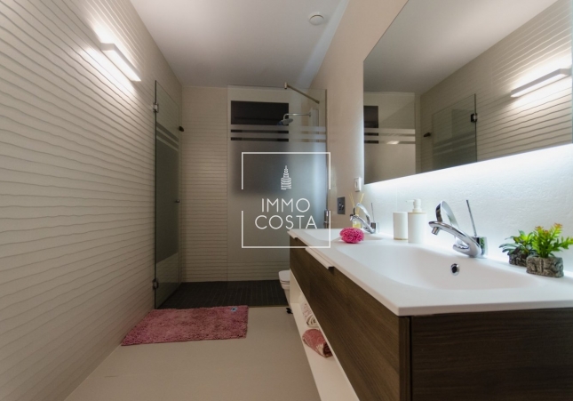 Nowy budynek - Villa - Orihuela Costa