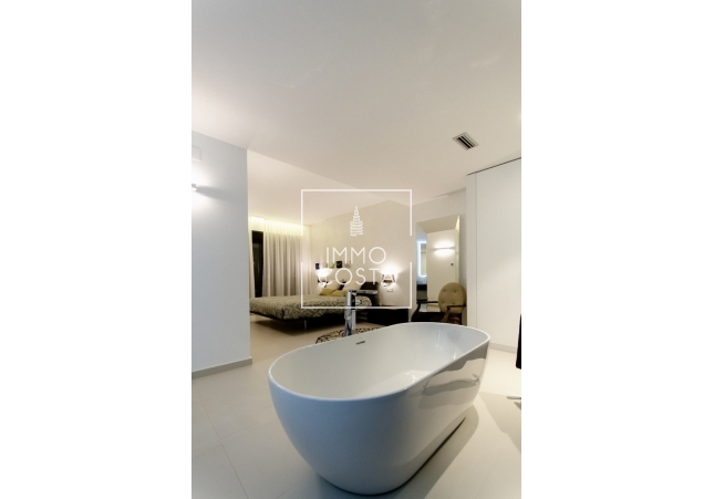 Nowy budynek - Villa - Orihuela Costa