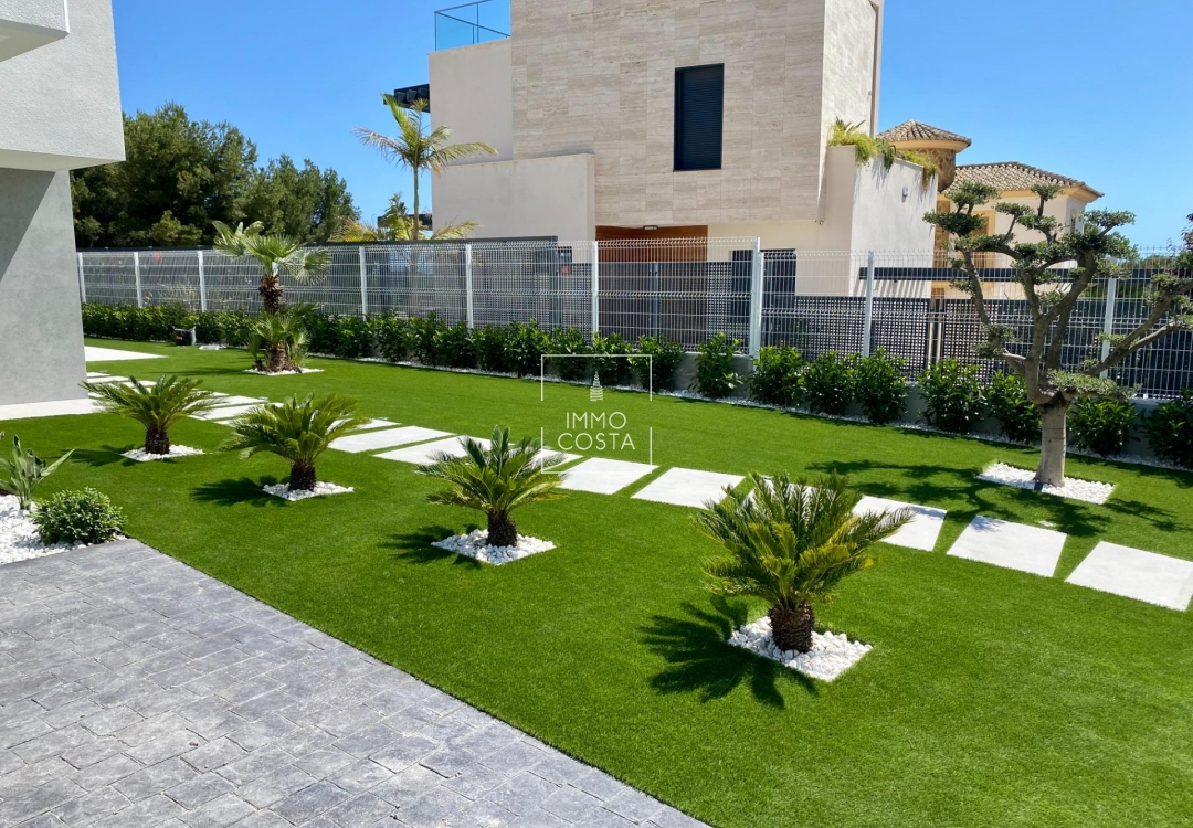 Новое здание - Villa - Finestrat
