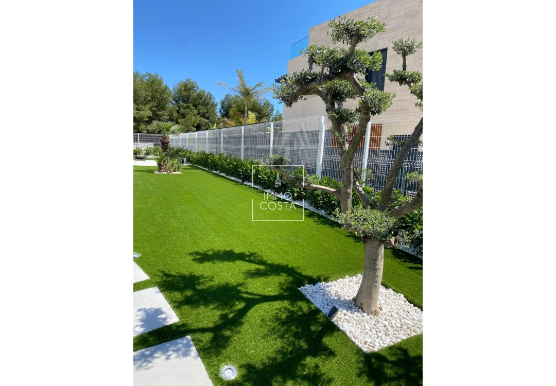 Новое здание - Villa - Finestrat