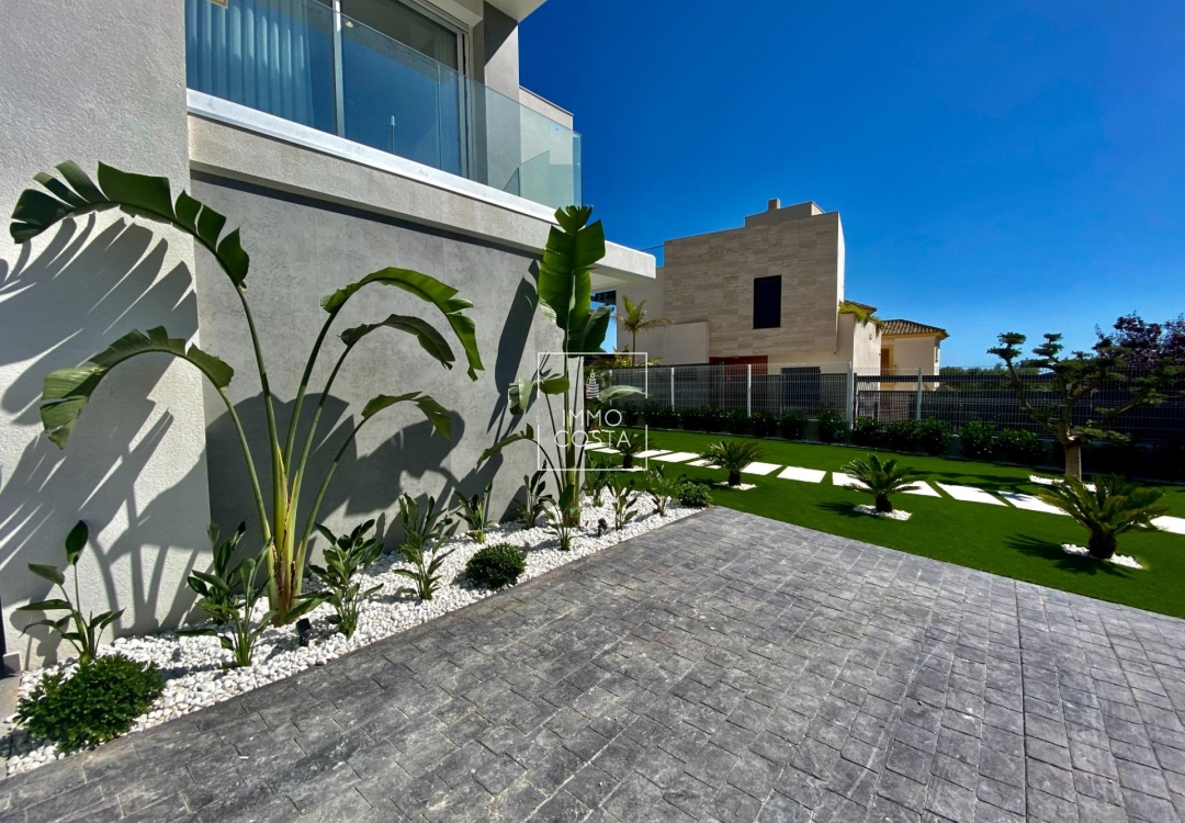Новое здание - Villa - Finestrat