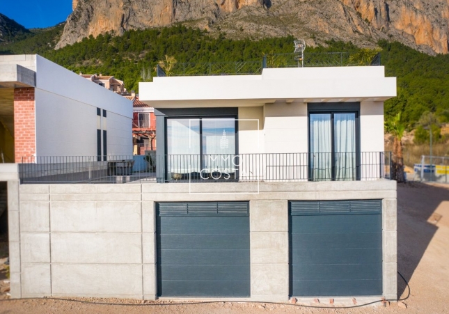 Новое здание - Villa - Polop