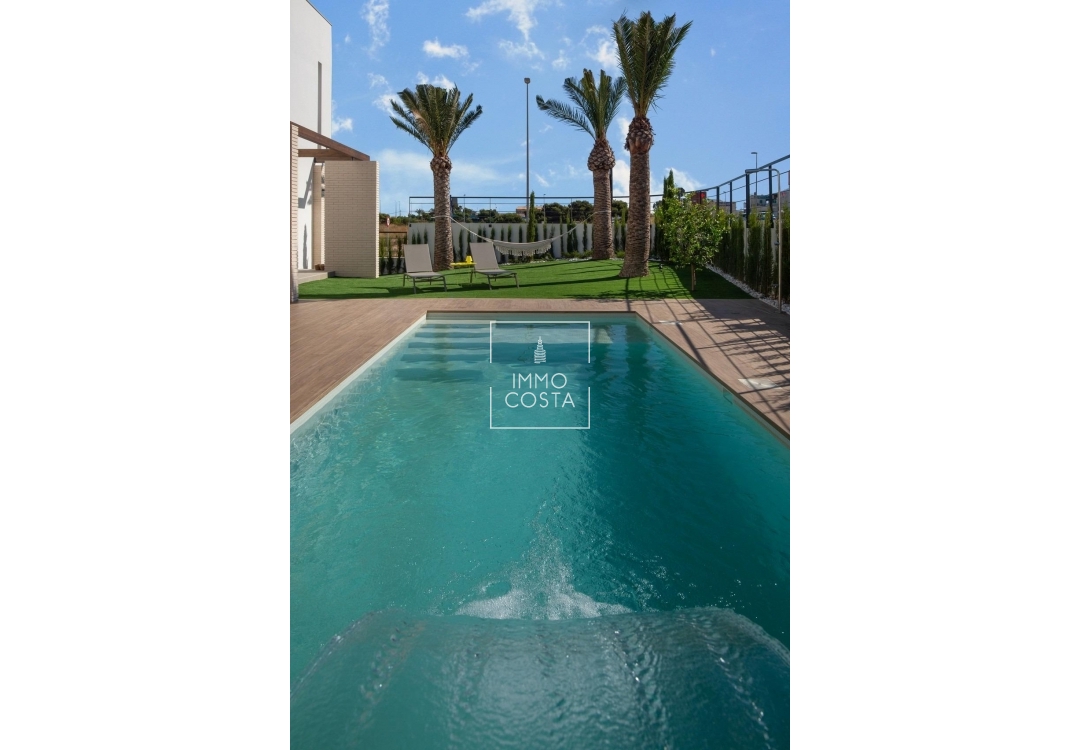 Obra nueva - Villa - Orihuela Costa