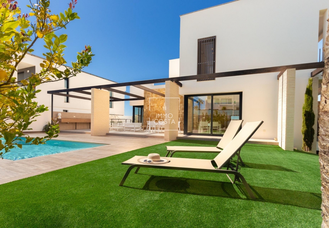 Obra nueva - Villa - Orihuela Costa