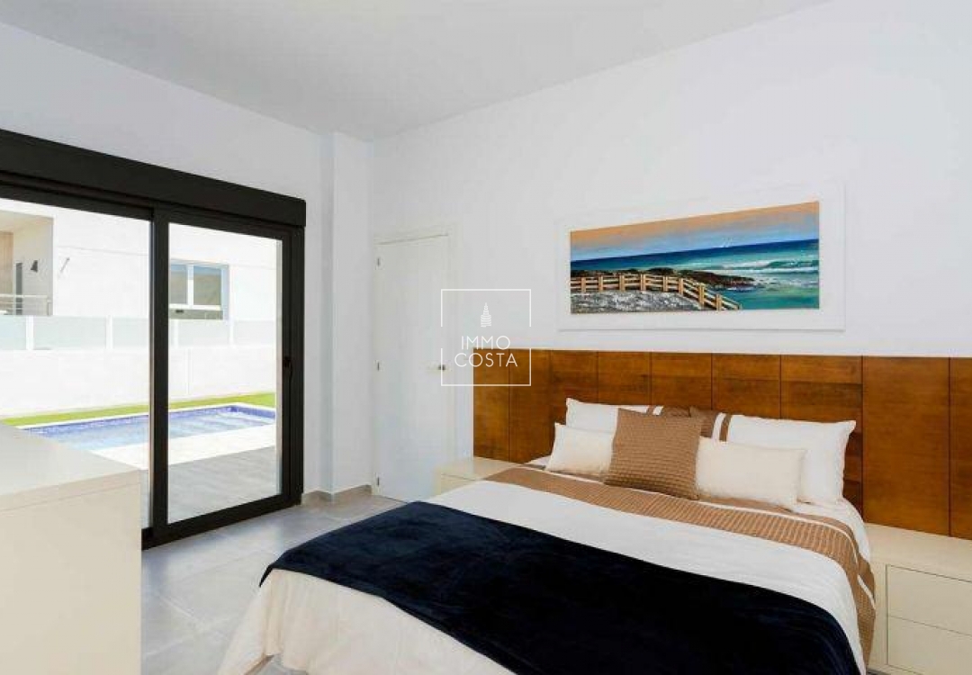 Neubau - Quad - Daya Nueva