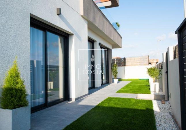 Obra nueva - Villa - Los Montesinos - La Herrada