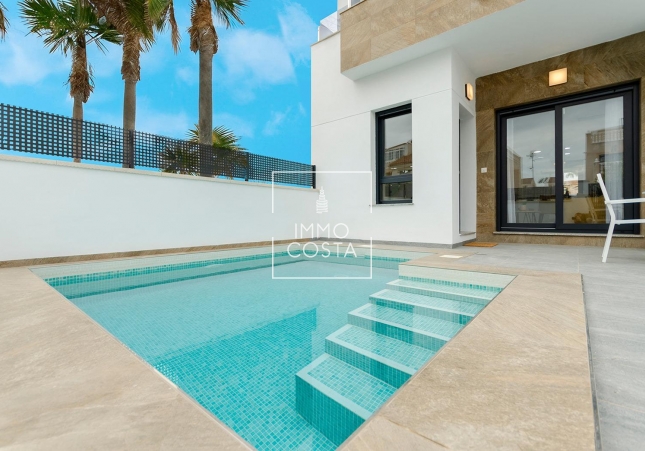 Neubau - Villa - Torrevieja - Torretas